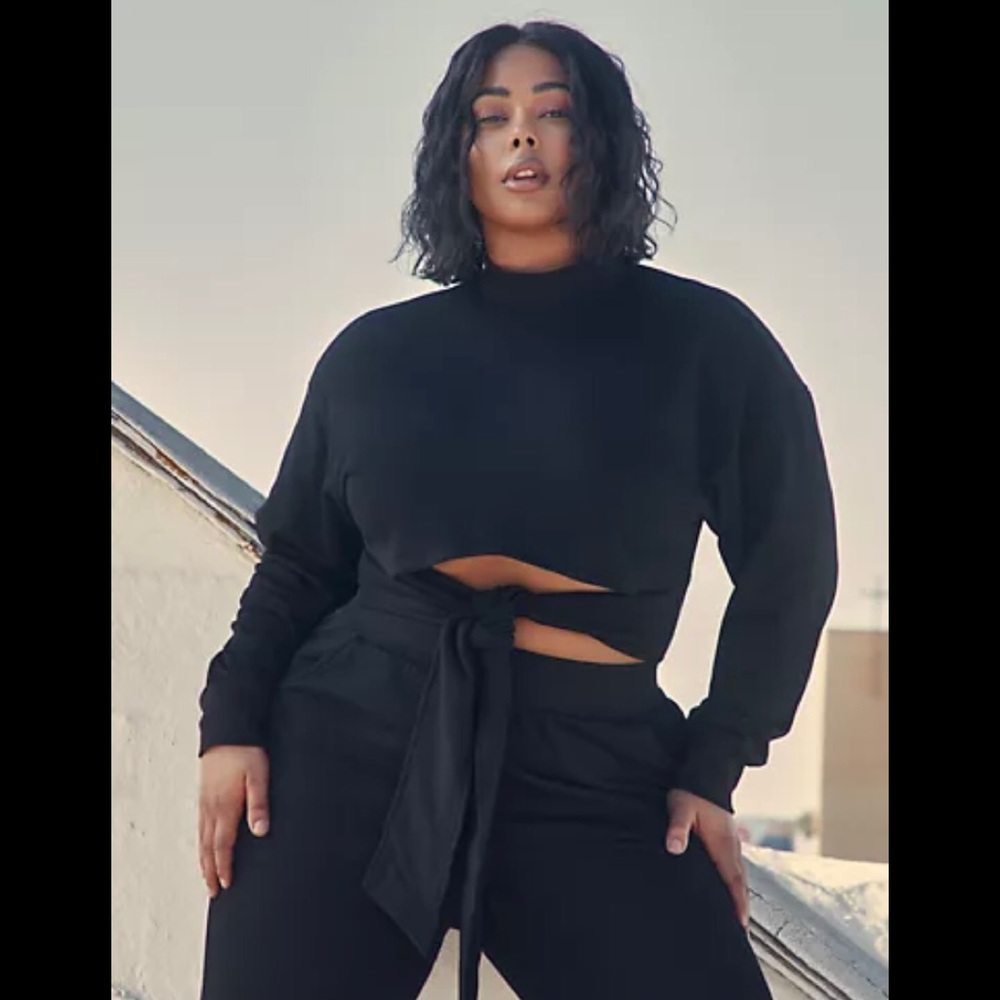Fashion to Figure Toni Tie Waist Sweatshirt
